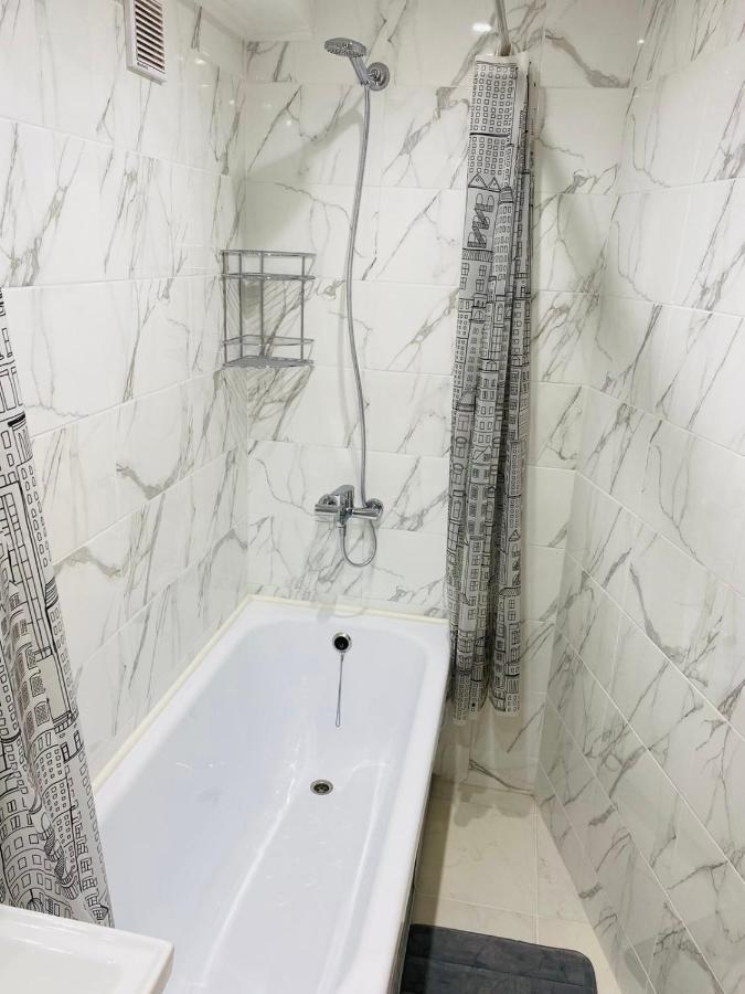 Квартира По Адресу Дружбы Народов 8А Kiev Extérieur photo